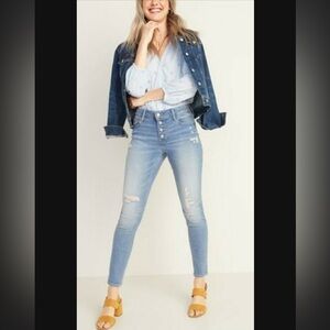 Old Navy Rockstar Super Skinny Jeans